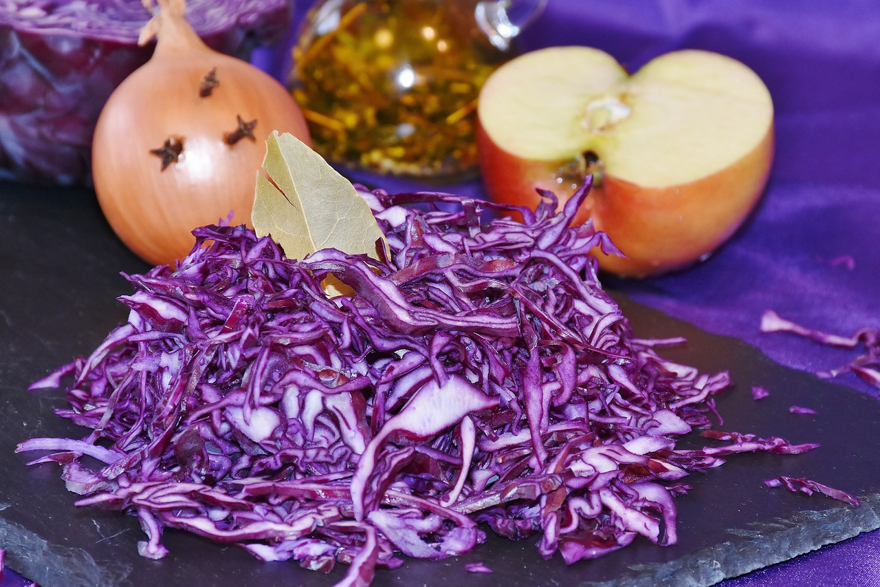 Du betrachtest gerade Rotkohl Rezept: Einfach und Schnell Zubereiten